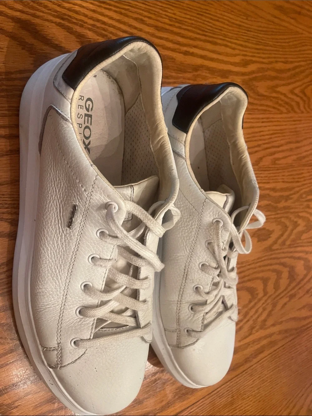 Geox Men's White Leather Athletic Sneakers